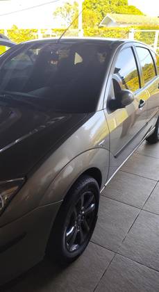 FORD FOCUS 1.6 GL 8V FLEX 4P MANUAL